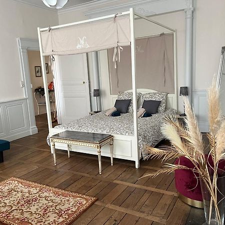 La Villa Louana 1 Appartement 160M2 Sobriete,Elegance En Coeur De Ville Обюсон Екстериор снимка