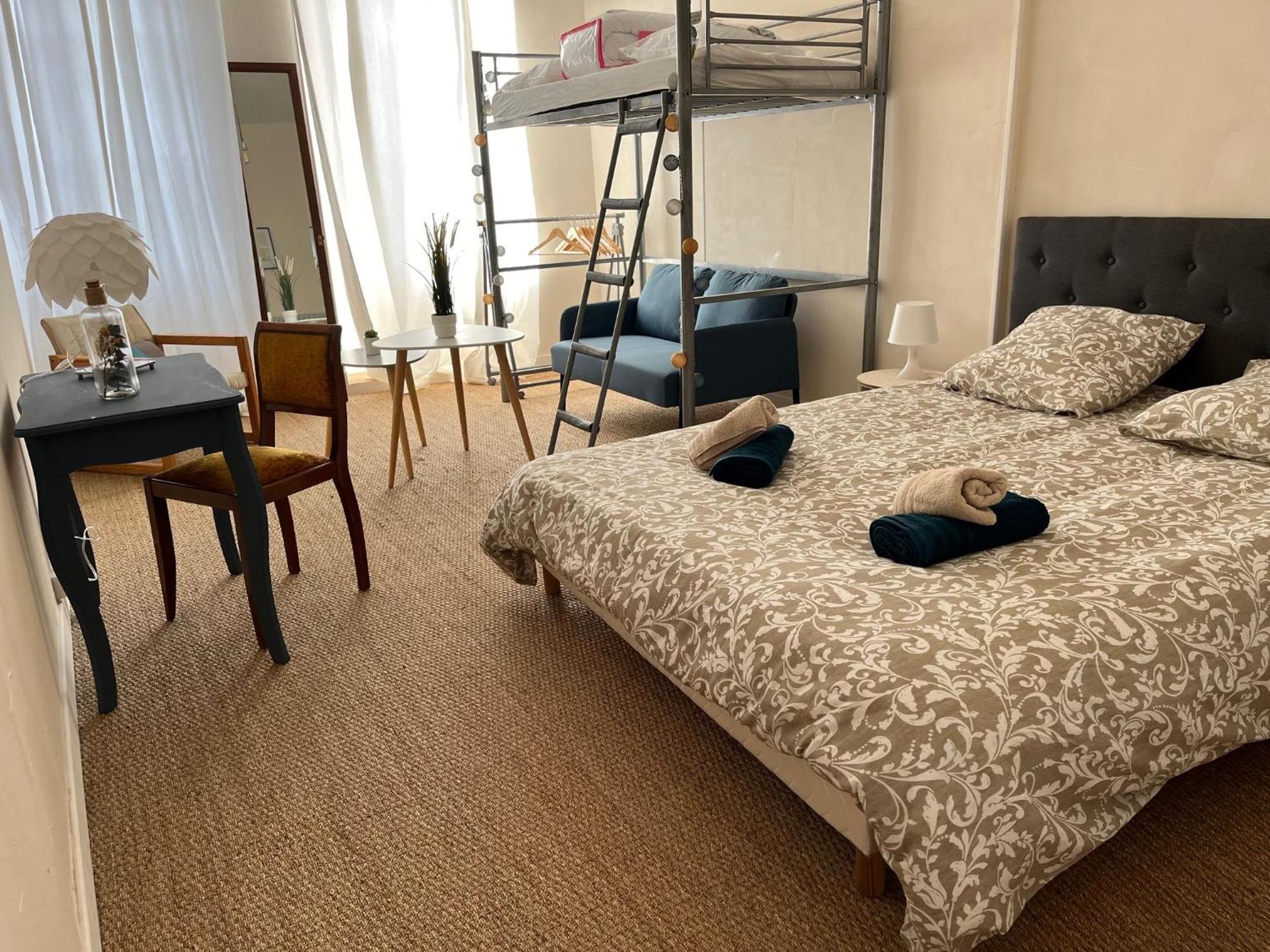 La Villa Louana 1 Appartement 160M2 Sobriete,Elegance En Coeur De Ville Обюсон Екстериор снимка